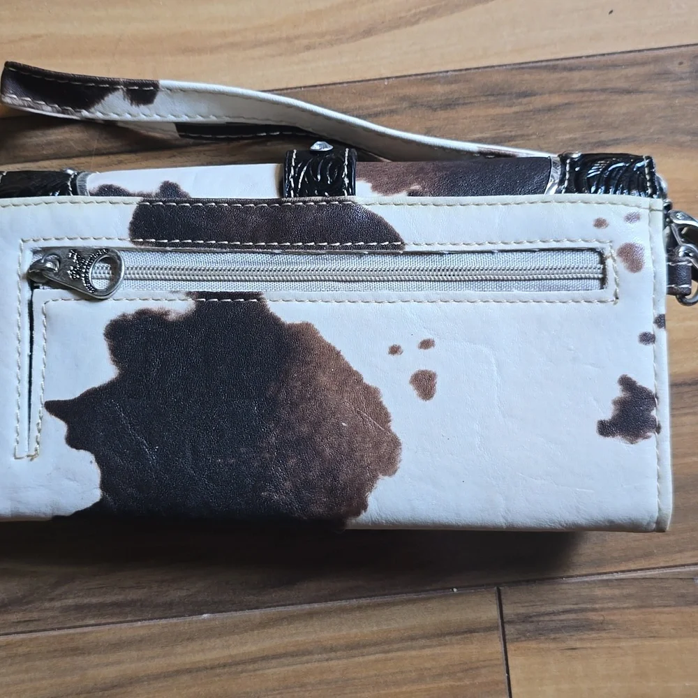 Western Wallet Cow Print - Picture 2 of 4